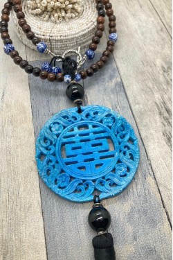 Collier mi-long d'inspiration asiatique avec belle pièce de jade Aniki Bijoux